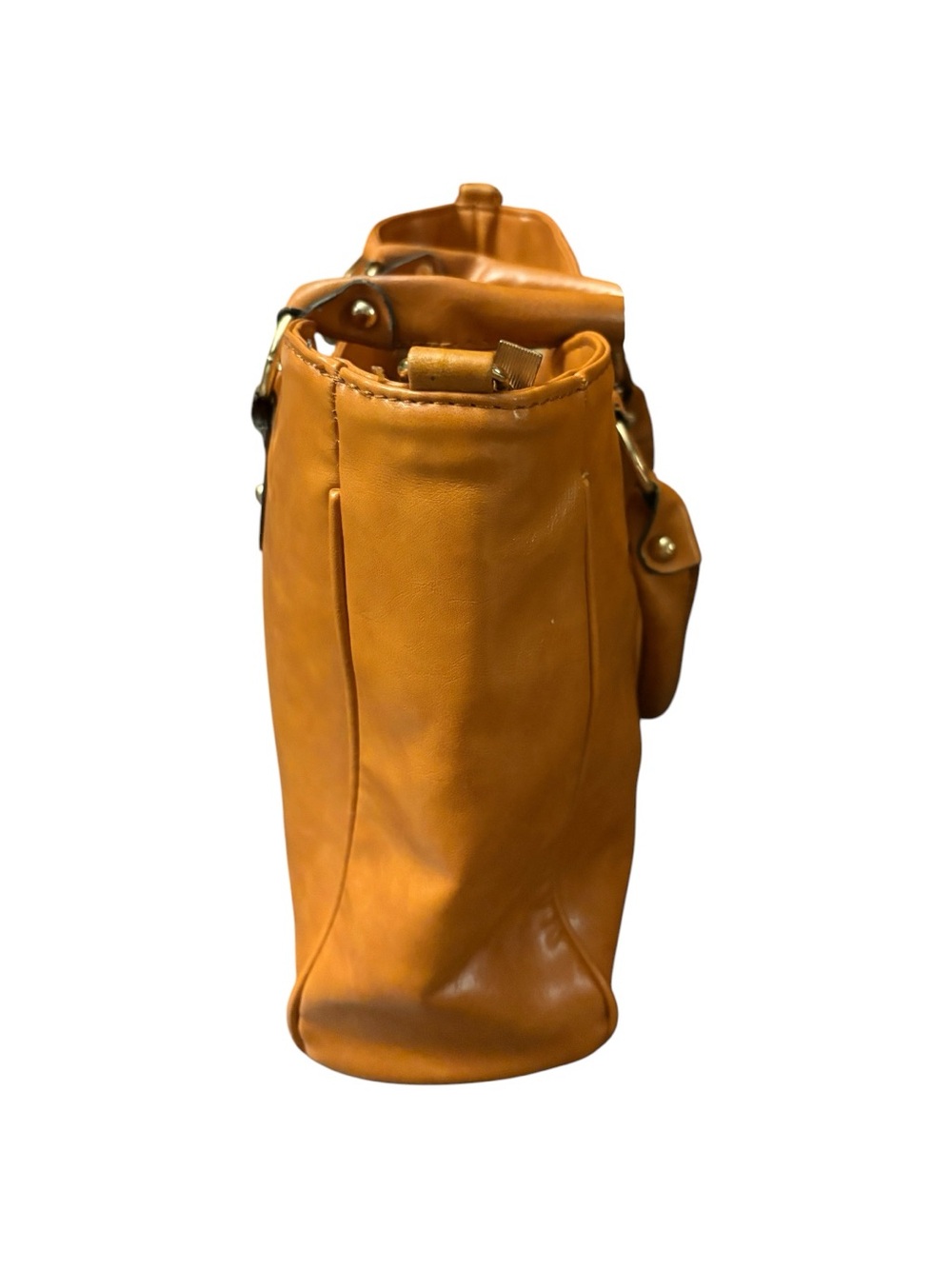 Coach - Picture 3 of 6